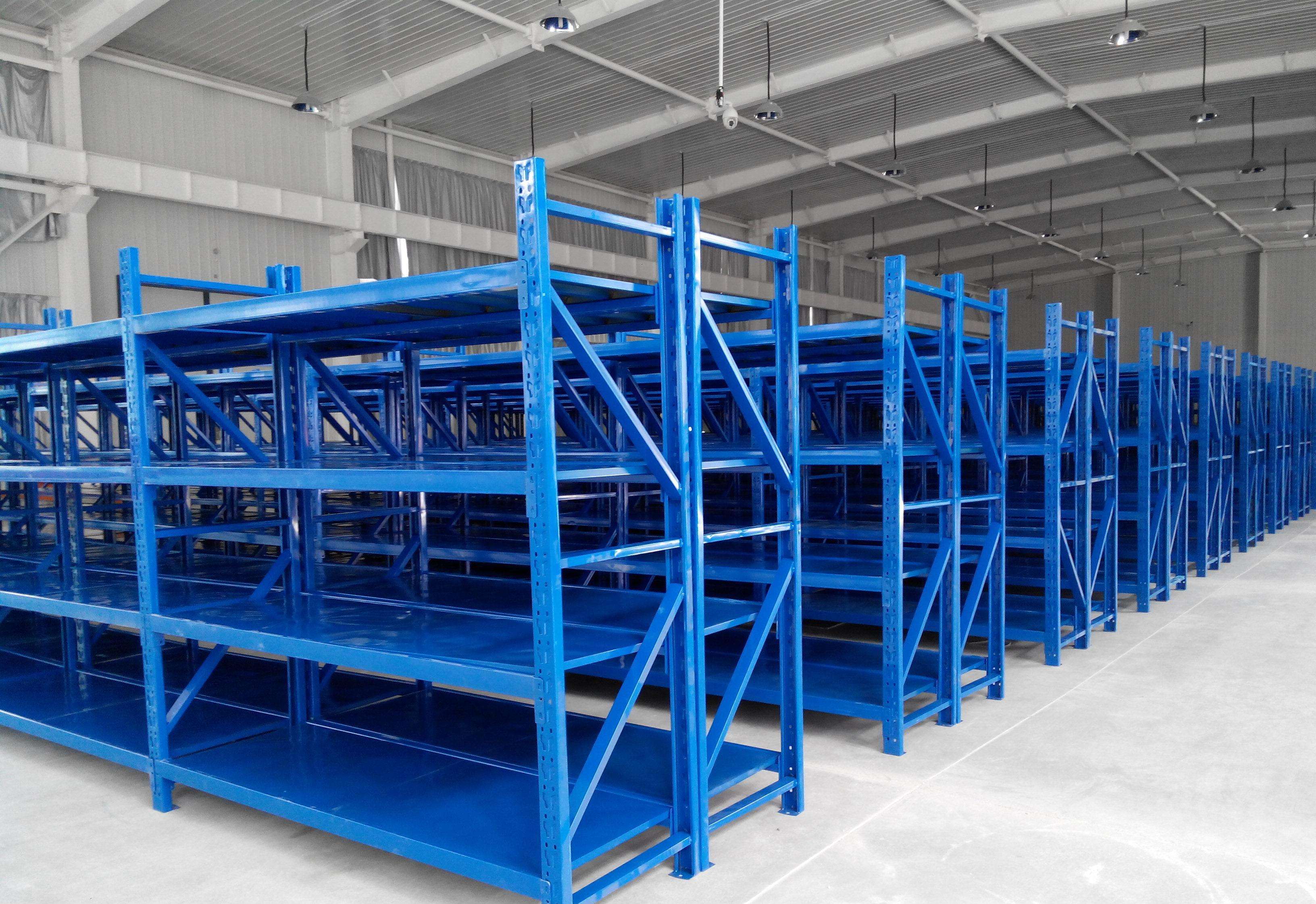 Light Duty Rack Steel Storage Racks Longspan Shelving for Garage and Warehouse Corrosion Protection Metal Shelving