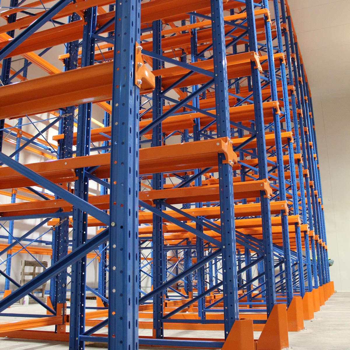 Industrial Metal Warehouse Racking System Drive Pallet Storage Drive-In Pallet Rack Shelves for Industrial