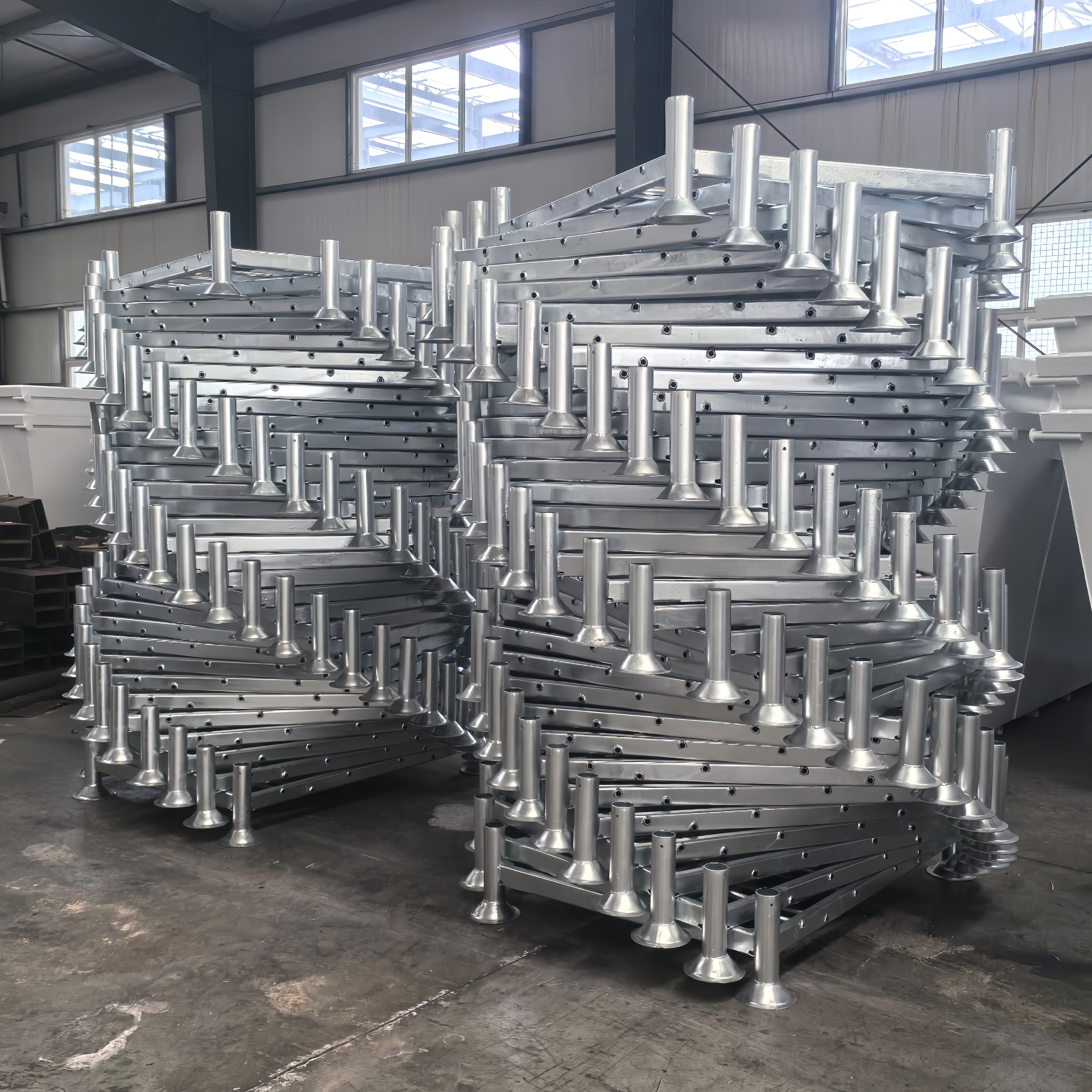 Space-Saving Steel Pallet Rack With Reinforced Tubes Adjustable Steel Post Pallet For Secure Logistics