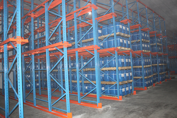 Drive in Rack Structure