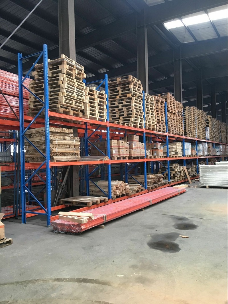 Pallet Rack Warehouse Application