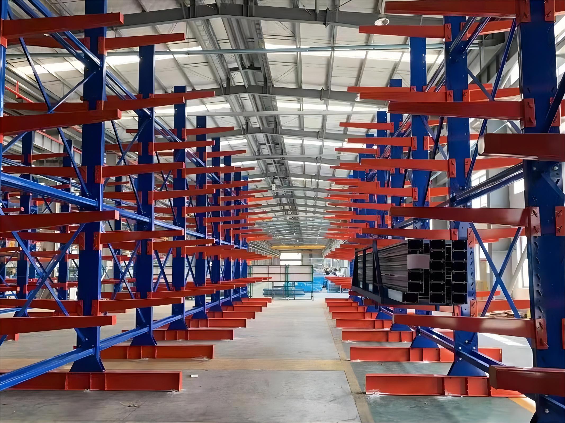 Cantilever storage column and base arrangement 1
