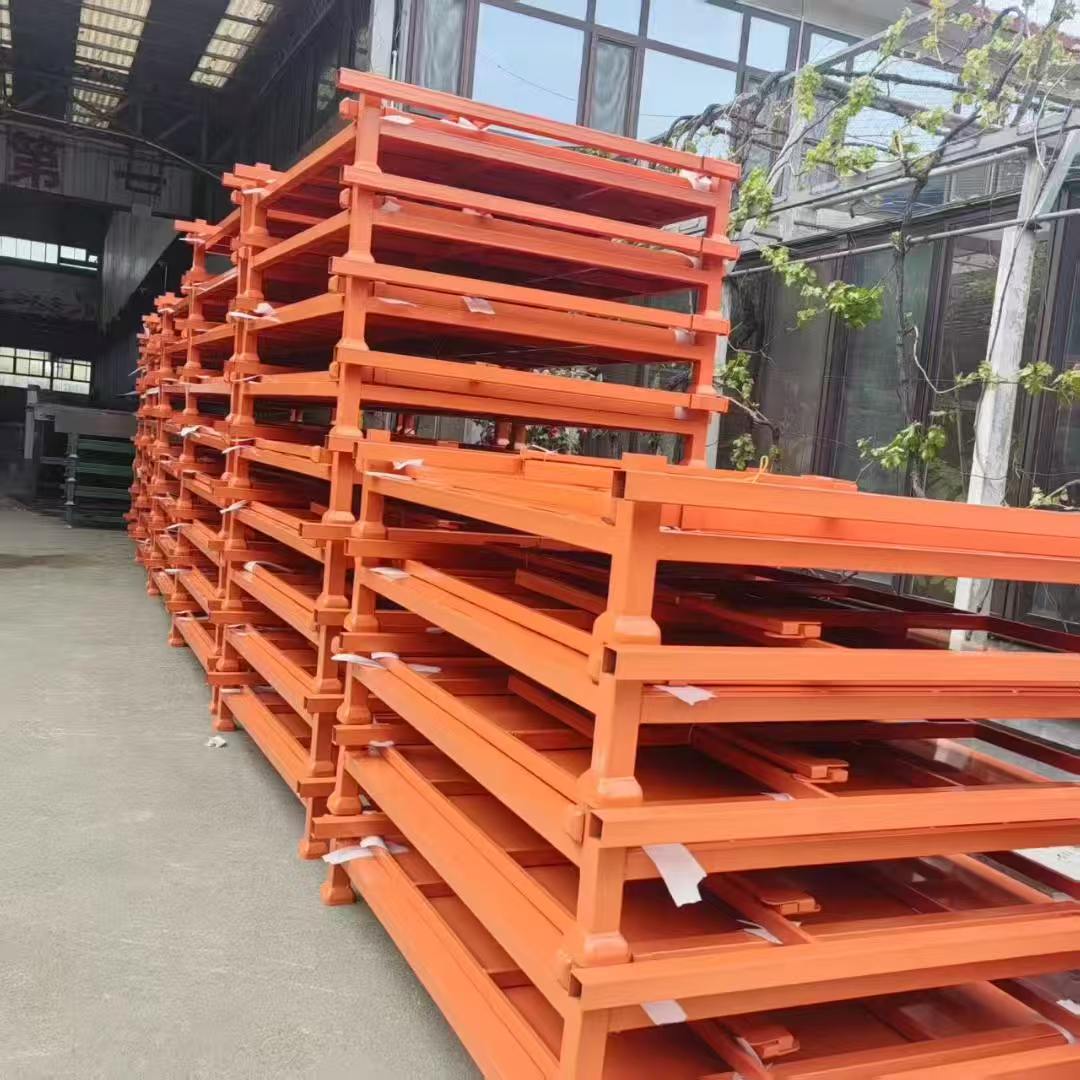 Portable Stackable Pallet Rack Lightweight yet Strong Perfect for Mobile Warehousing